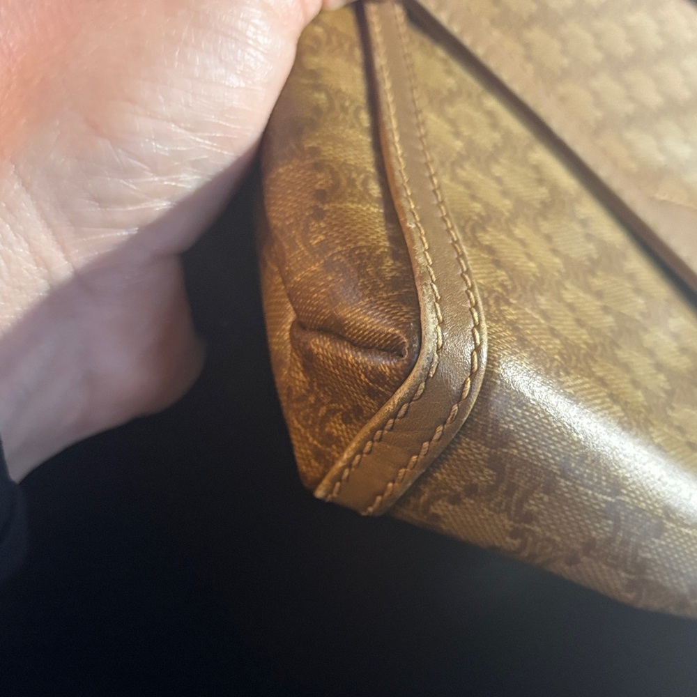 Celine vintage Tan Patterned Shoulder Bag - Picture 4 of 17